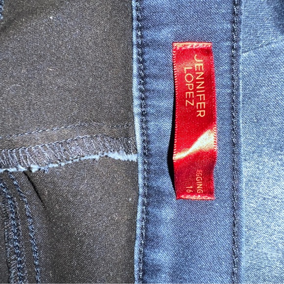 JLO Jeggings - Picture 4 of 4